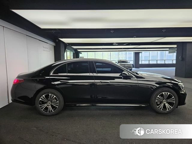 Mercedes-Benz E-Class W214 id 3963160 из Кореи 9