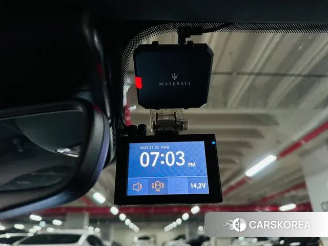 Maserati Ghibli id 2886191 из Кореи 9