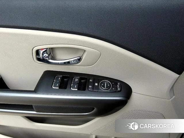 Kia The New Carnival id 4615225 из Кореи 9