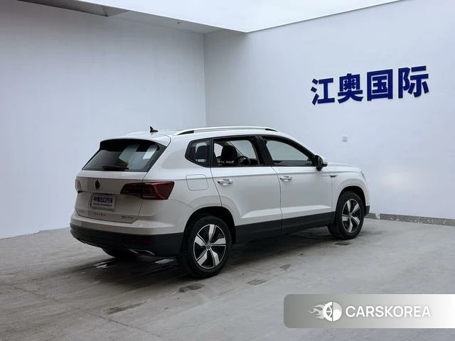 Volkswagen Tuyue id 4264774 из Китая 9