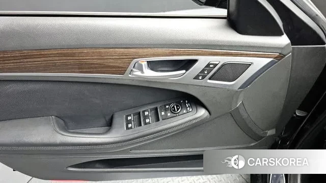 Genesis G80 id 3459982 из Кореи 9