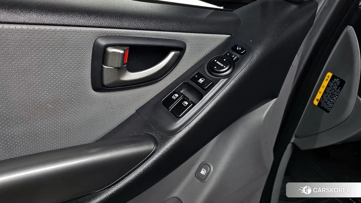 Hyundai The New Grand Starex id 2183976 из Кореи 9