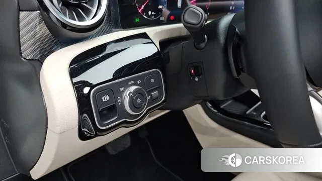 Mercedes-Benz A-Class W177 id 3087682 из Кореи 9