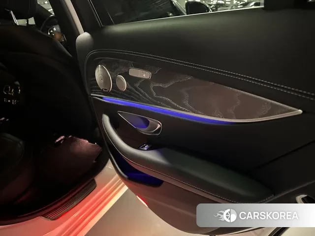 Mercedes-Benz E-Class W213 id 3406302 из Кореи 9