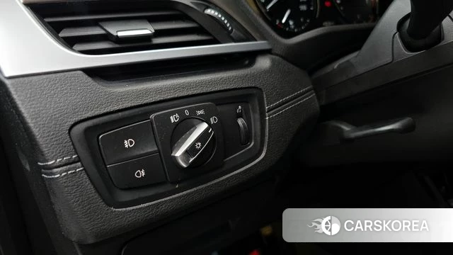 BMW X1 (F48) id 4309993 из Кореи 9