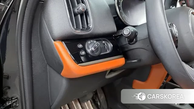 Mini Cooper S Countryman id 3138638 из Кореи 9