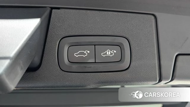 Volvo XC60 second Generation id 4344048 из Кореи 9