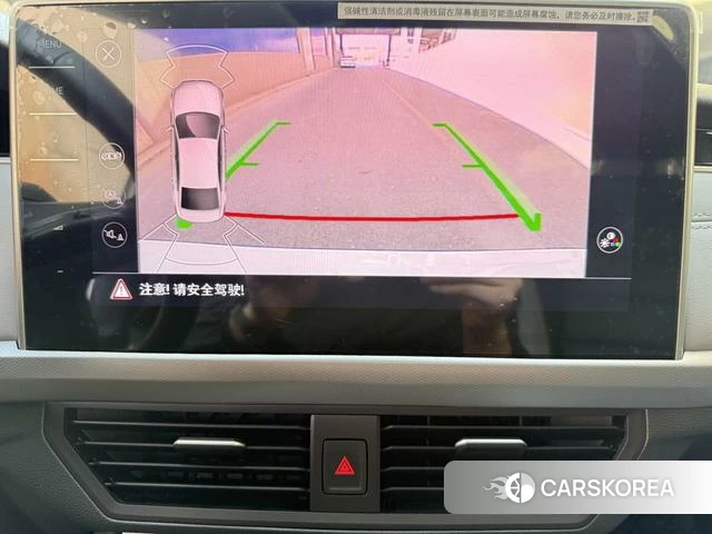 Volkswagen Bora id 4306937 из Китая 9