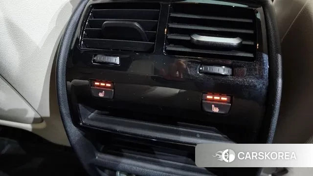 BMW 5 Series (G30) id 3539763 из Кореи 9