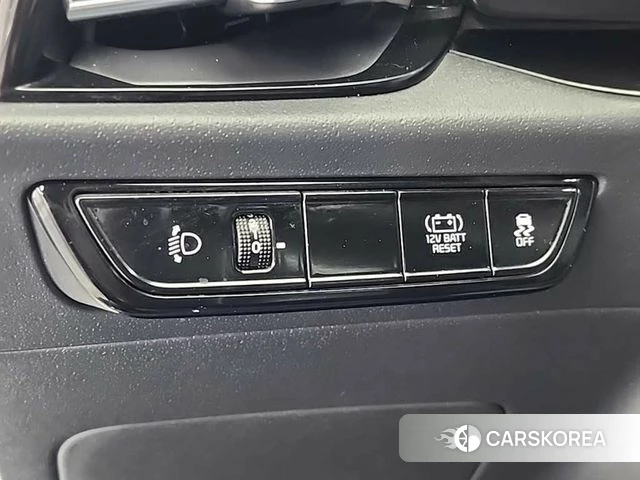 Kia Di Ol Nu Niro id 4335436 из Кореи 9