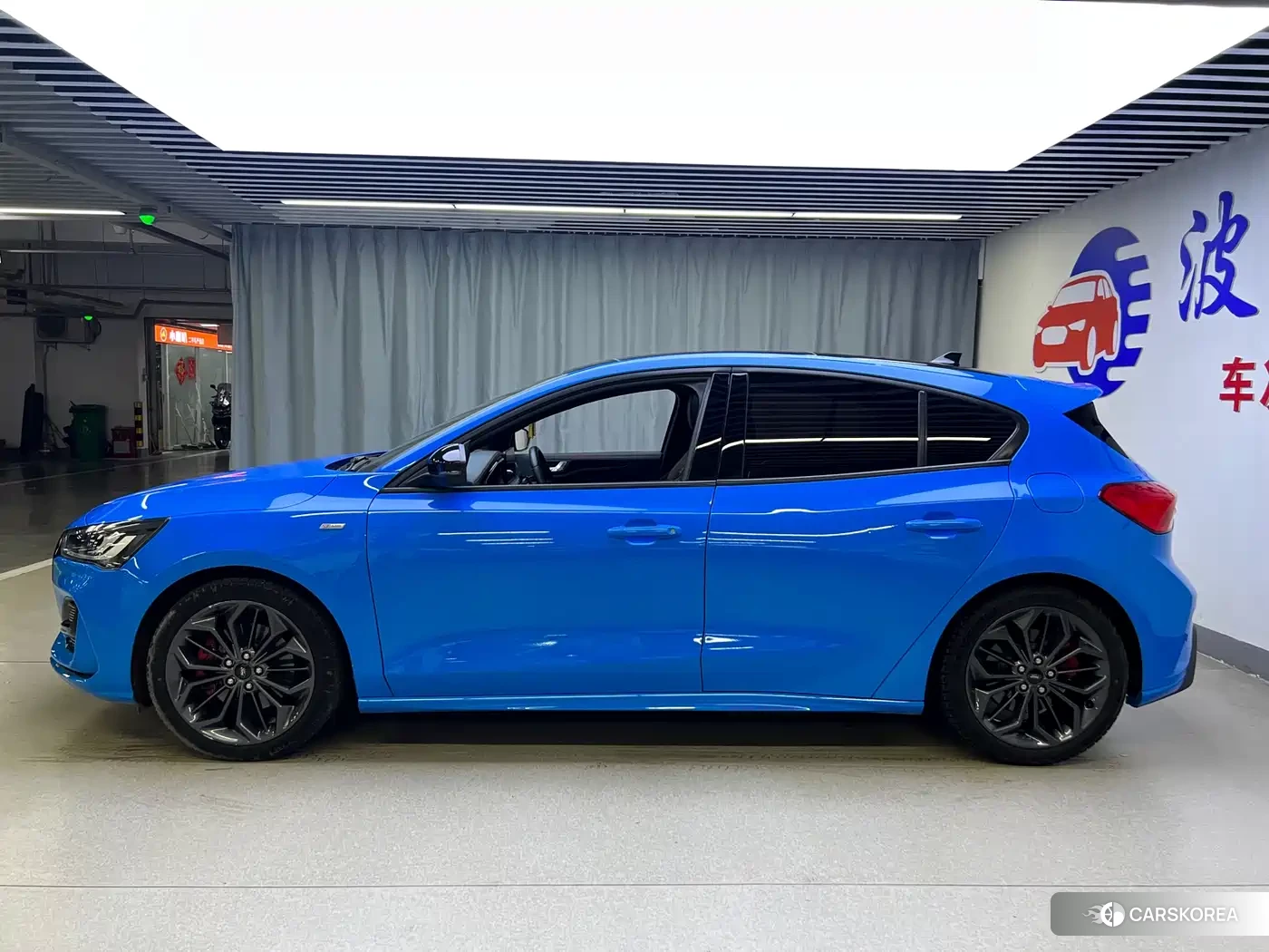 Ford Focus id 4589234 из Китая 9