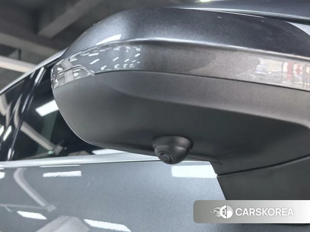 Audi Q3 Sportback id 4207398 из Китая 9