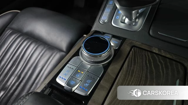 Genesis G90 id 4225380 из Кореи 9