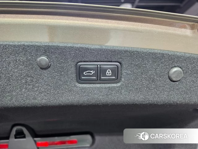 Kia The New K8 Hybrid id 4622958 из Кореи 9