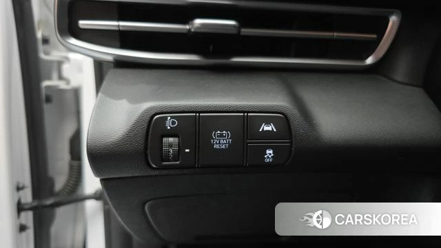 Hyundai Avante Hybrid (CN7) id 4561173 из Кореи 9
