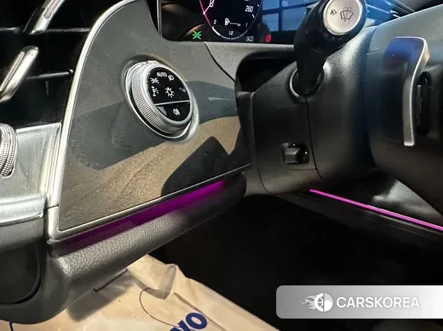 Mercedes-Benz E-Class W214 id 3750976 из Кореи 9