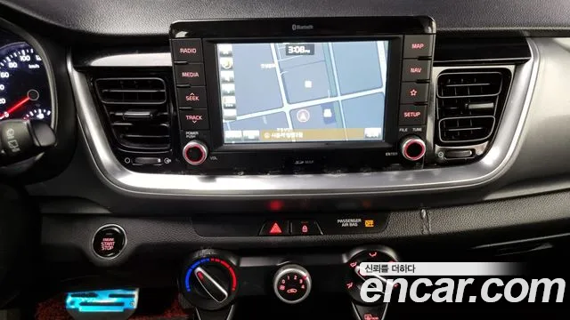 Kia Stonic id 2539800 из Кореи 9