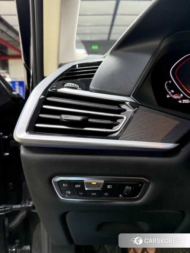 BMW X7 id 4235421 из Китая 9