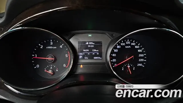 Kia The New Carnival id 2531179 из Кореи 9