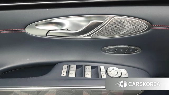 Genesis GV70 id 4666889 из Кореи 9