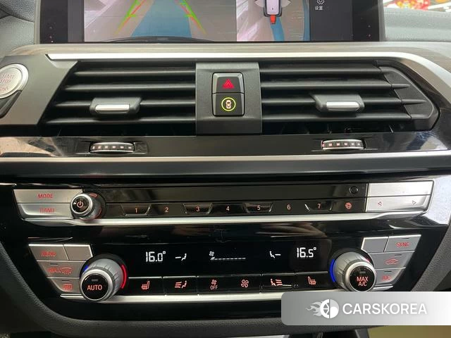 BMW X3 id 3895938 из Китая 9