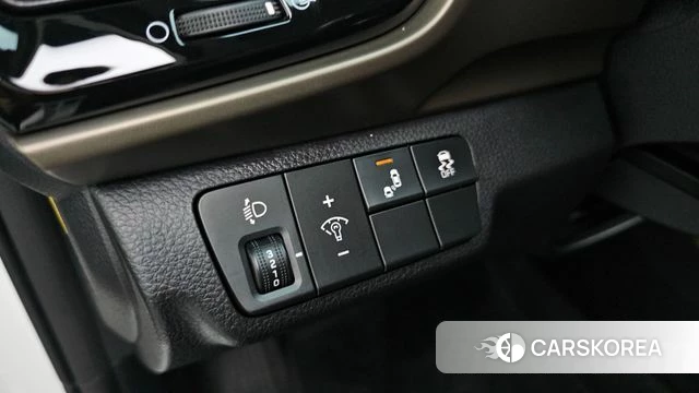 Kia Stonic id 4643090 из Кореи 9