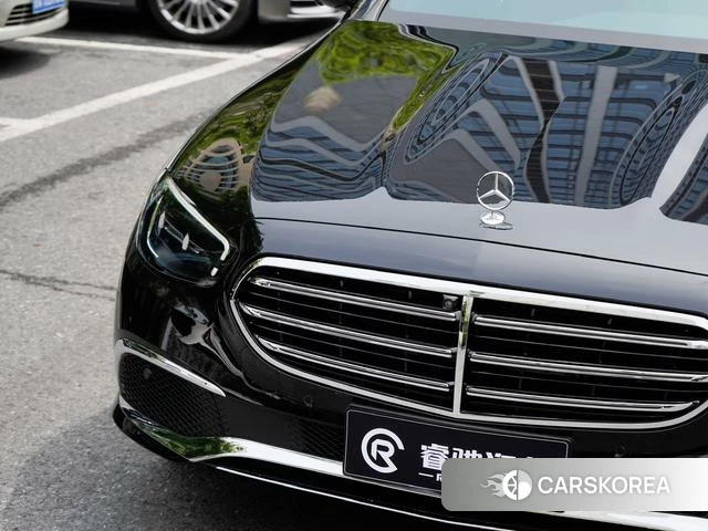 Mercedes-Benz E-class id 4275319 из Китая 9