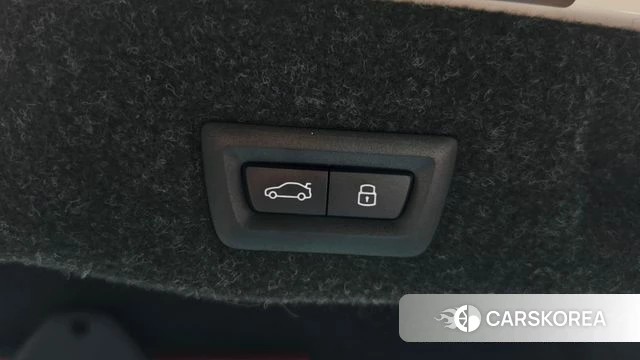 BMW 5 Series (G60) id 4686515 из Кореи 9