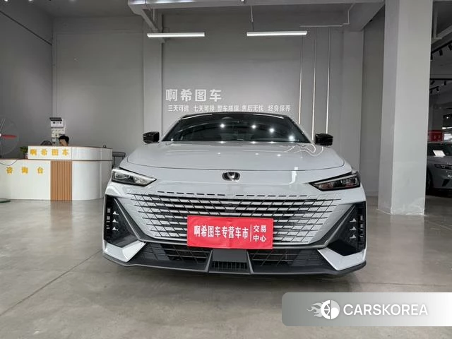 Chang'an UNI-V id 4374699 из Китая 9