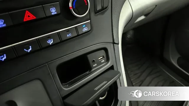 Hyundai The New Grand Starex id 2990177 из Кореи 9