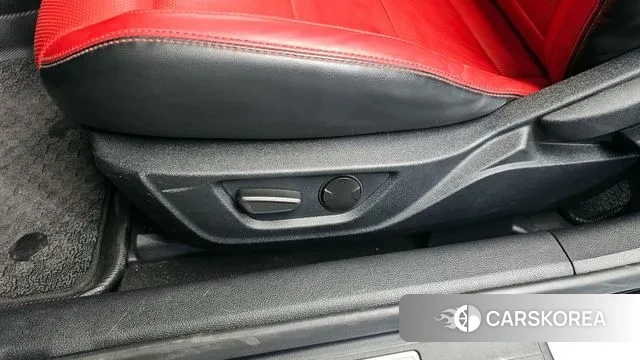 Ford Mustang id 3665544 из Кореи 9