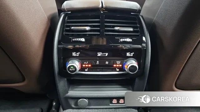 BMW 5 Series (G30) id 2964792 из Кореи 9