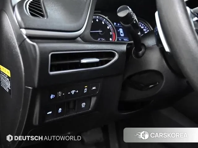 Hyundai Sonata (DN8) id 3422658 из Кореи 9