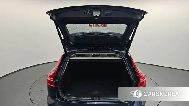 Volvo V60 Cross-Country 2nd Generation id 4416858 из Кореи 9
