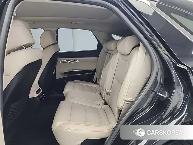 Genesis GV70 id 3458632 из Кореи 9