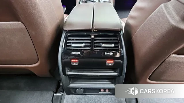 BMW 5 Series (G30) id 3348986 из Кореи 9