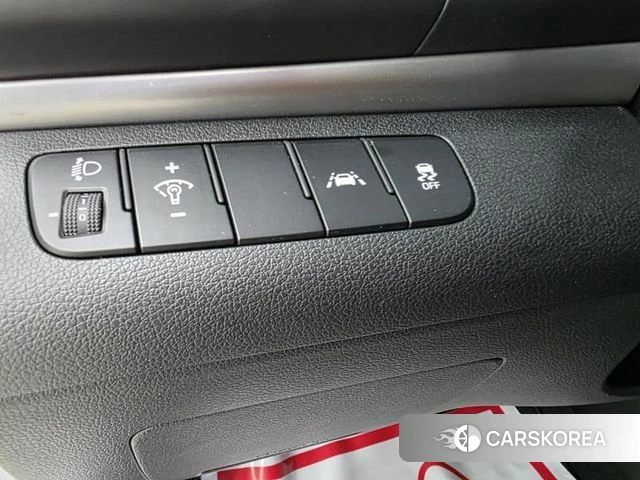 Hyundai The New Avante AD id 4389997 из Кореи 9