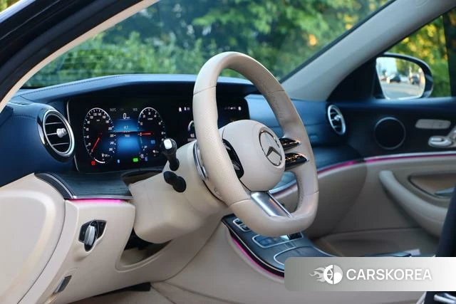 Mercedes-Benz E-class PHEV id 4300440 из Китая 9