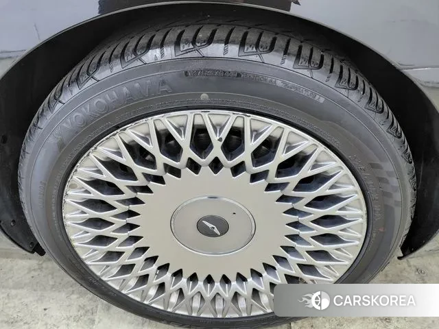 Genesis G90 id 3612541 из Кореи 9