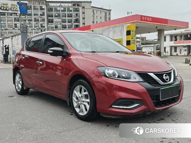 Nissan TIIDA id 4262563 из Китая 9
