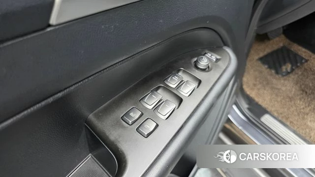 Ssangyong Rexton Sports id 4304726 из Кореи 9