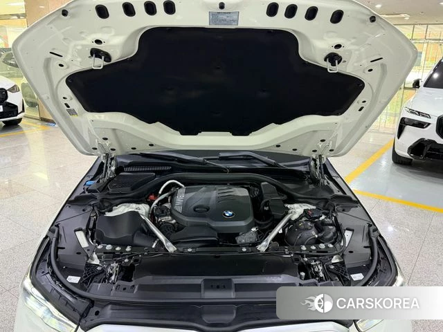 BMW 5 Series (G60) id 4427532 из Кореи 9