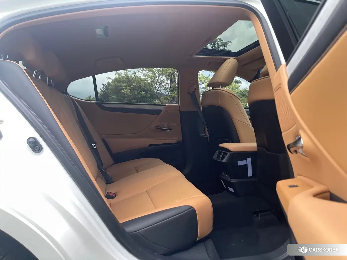 Lexus ES id 4644625 из Китая 10