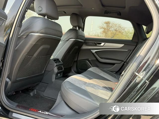 Audi A6L id 4259271 из Китая 9