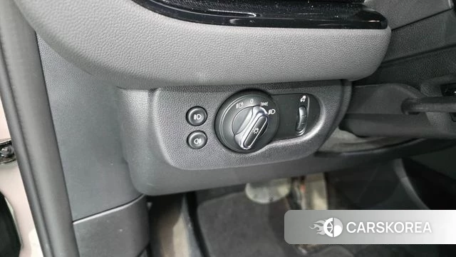 Mini Cooper Clubman id 4308281 из Кореи 9