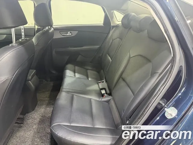 Kia Come New K3 id 2913066 из Кореи 9