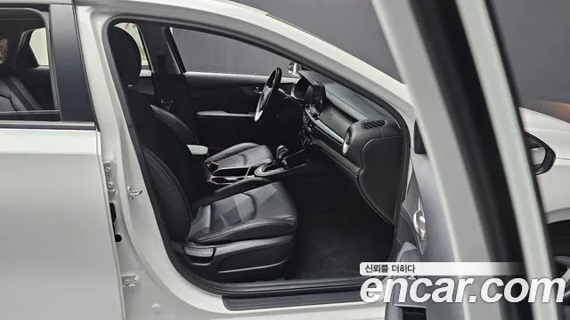 Kia Come New K3 id 2855148 из Кореи 9