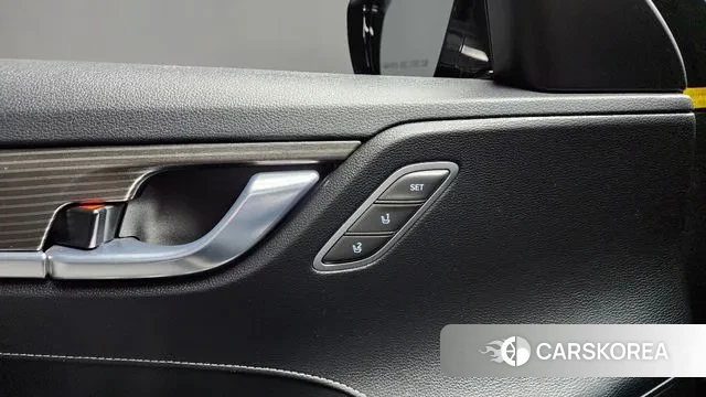 Hyundai Grandeur IG id 3004581 из Кореи 9