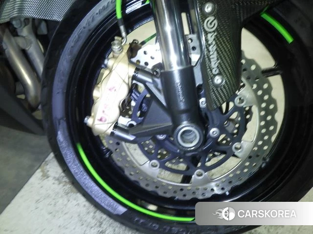 Проданный Kawasaki ZX-6R NINJA ABS id 3996427 из Японии, фото 9