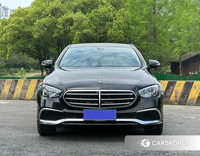 Mercedes-Benz E-class id 4272221 из Китая 9